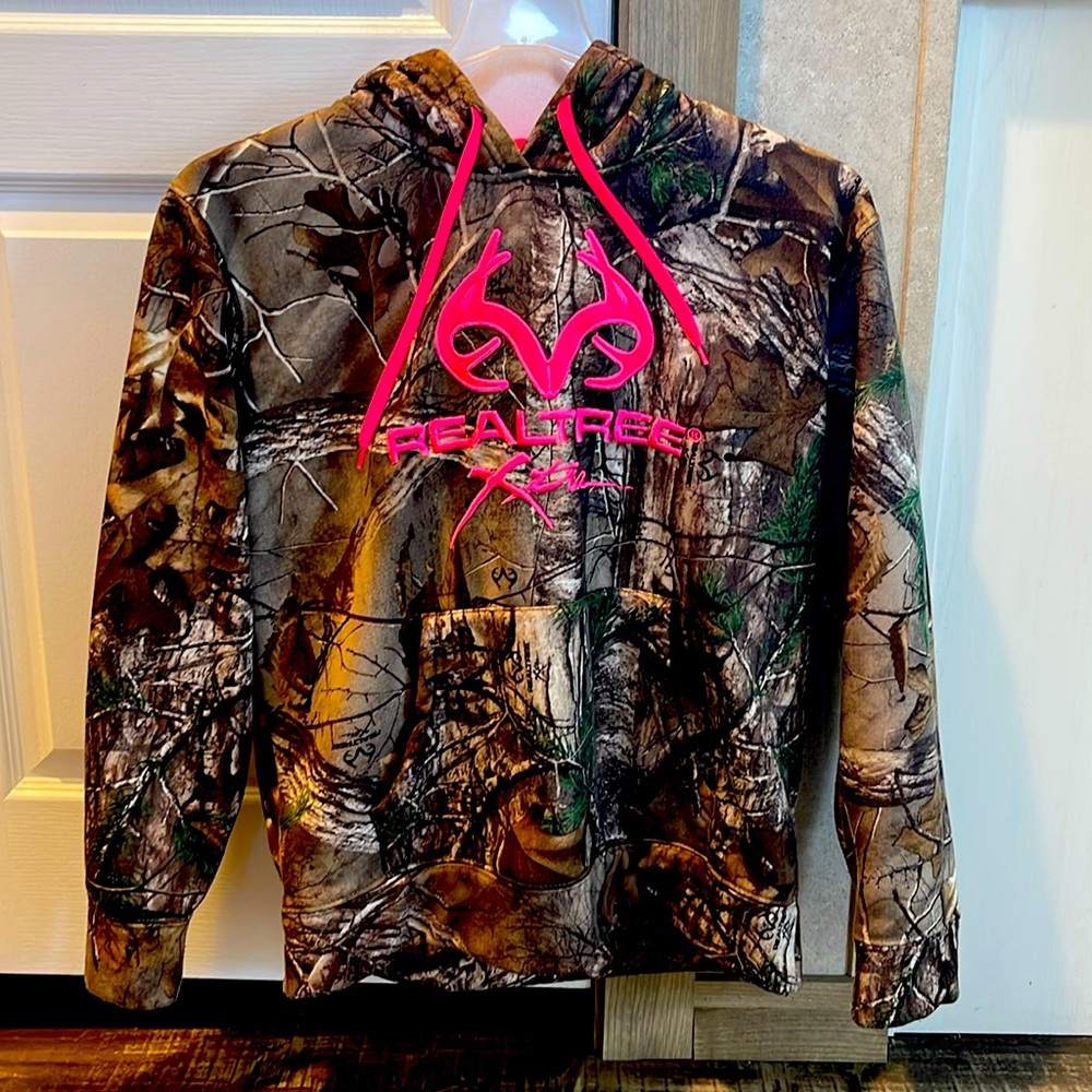 RealTree Women ‘s Camo Hoodie